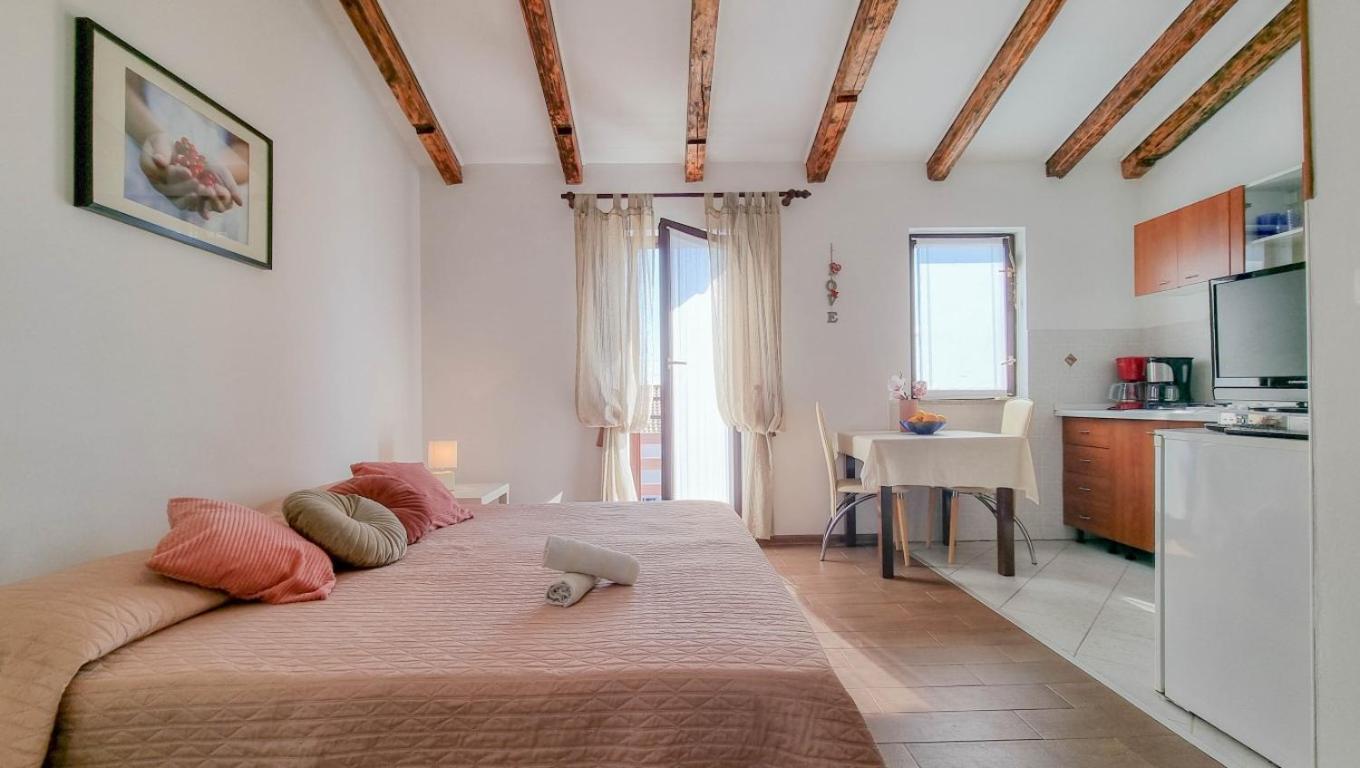 Marinela Studio Новиград Экстерьер фото