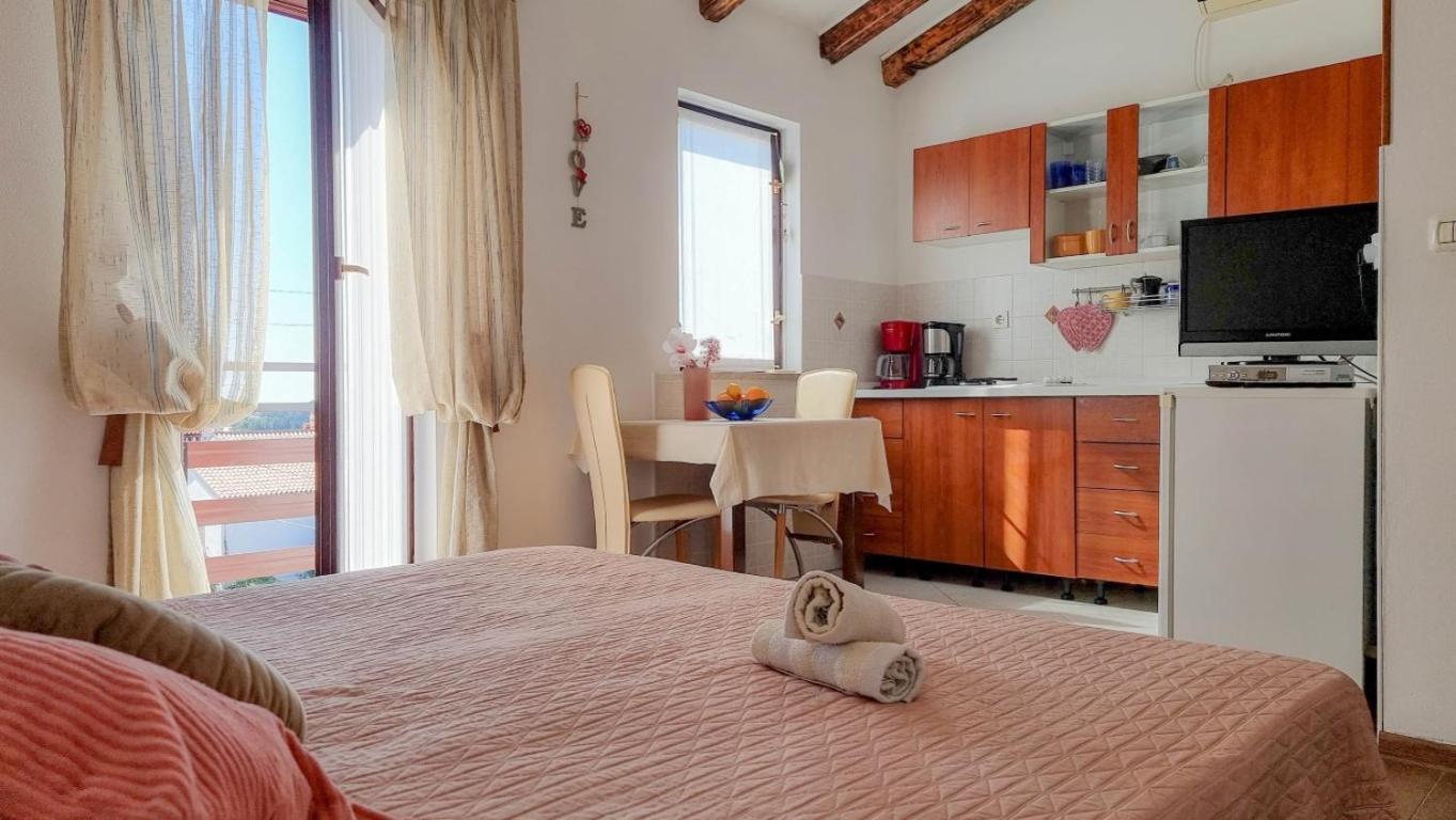 Marinela Studio Новиград Экстерьер фото